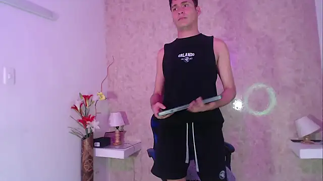 Aaron_Foxxx