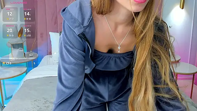 lullyfox - LullyFox's free webcam