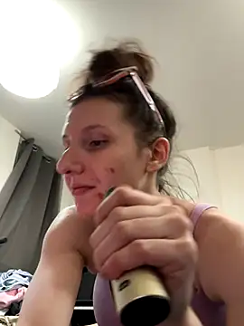 blissyboo123 - Blissyboo123's free webcam