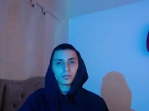 alejo_greyx - Alejo_greyx's free webcam - UK Sex Cams
