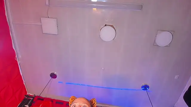 taylor-hardcore - Taylor-hardcore's free webcam - UK Sex Cams
