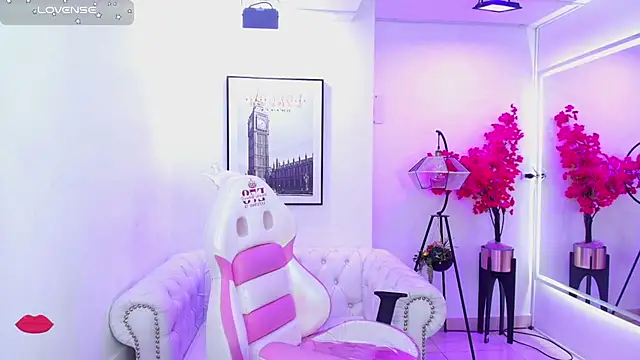 katty_rounds - Katty_rounds's free webcam - UK Sex Cams