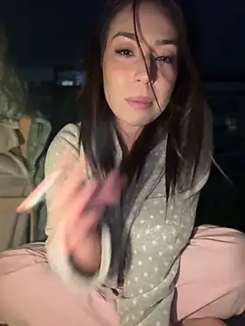 KimArts from StripChat is Freechat