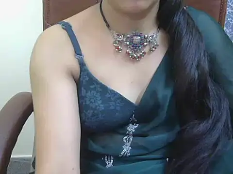 Lovely_Manvi