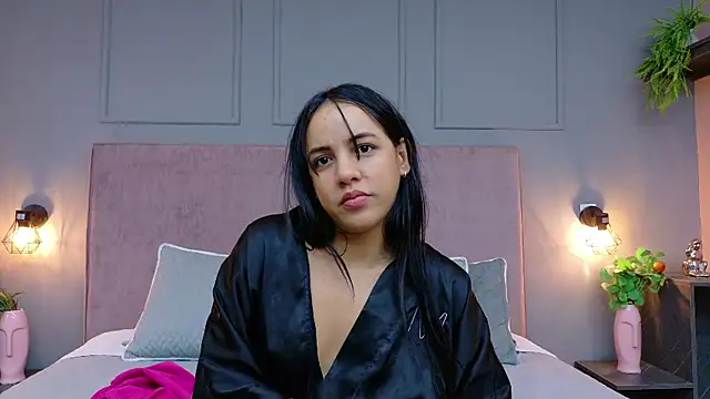 Camila_Hill_