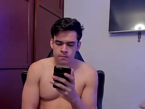 Lucian_Gomez_