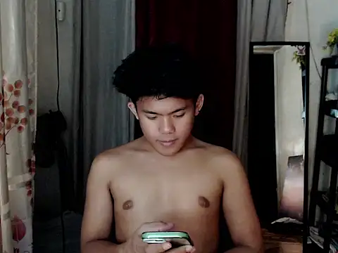 twink_asianbunny