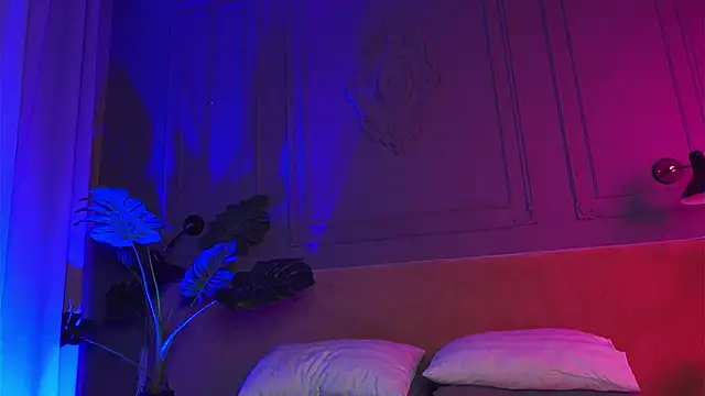 Liv_Fay