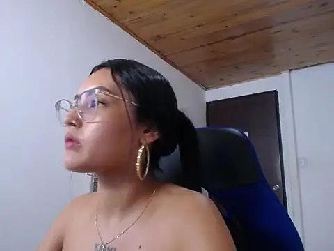 kathe-mills235 - Kathe-mills235's free webcam - UK Sex Cams