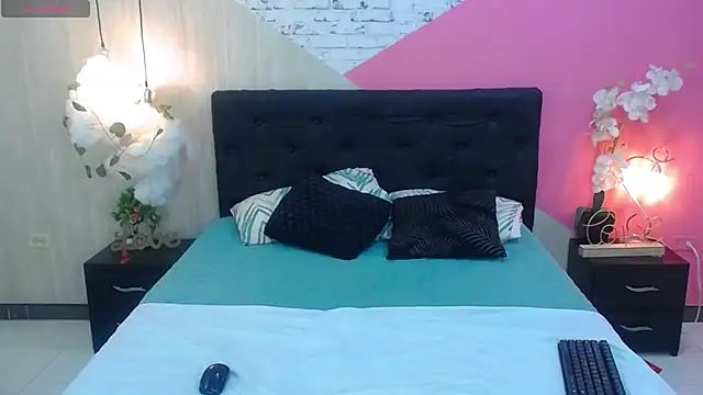 minha_tanisha - Minha_tanisha's free webcam - UK Sex Cams