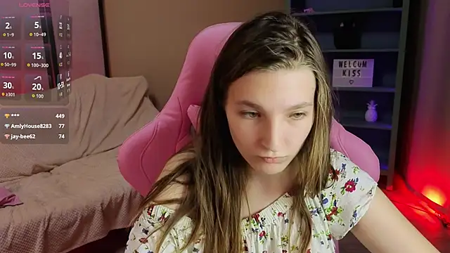 Mia_Myles