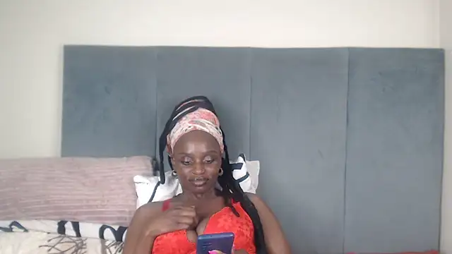 Jah-Queen