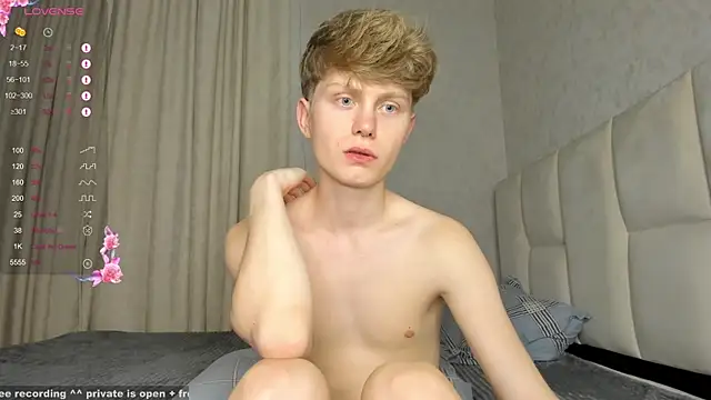 christian_di0r - Christian_di0r's free webcam