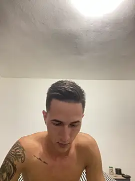 adonis0892 Live Webcam on Stripchat