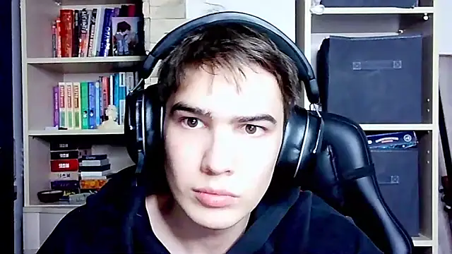 Chris_NextDoor