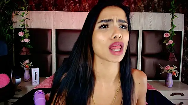 Bella_Smiith_