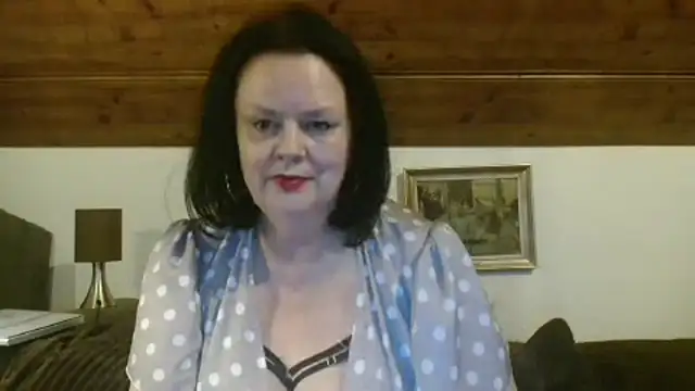 TiffanyMature