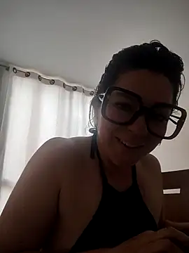 clavelitored - Clavelitored's free webcam - UK Sex Cams