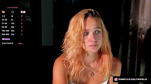 EmmyFoxxOfficial