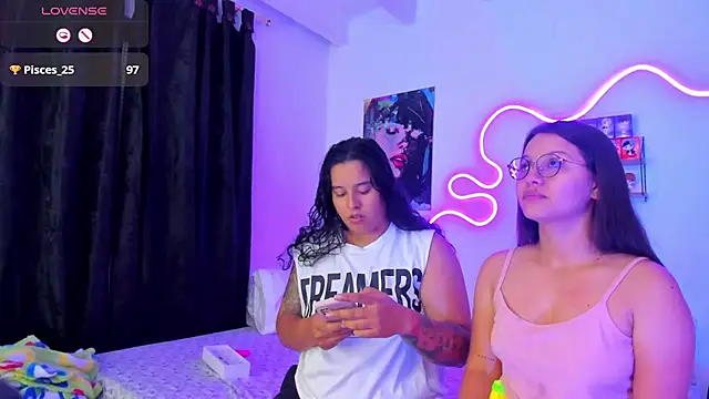 Dilan_and_Mia