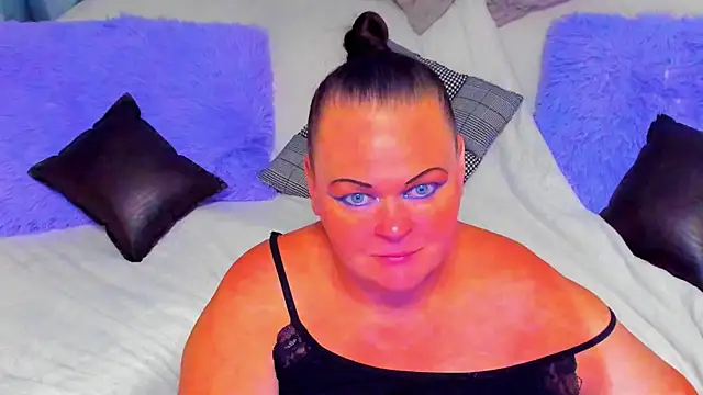 milanabiegert - MilanaBiegert's free webcam - UK Sex Cams