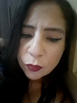 thaynnaxxx - Thaynnaxxx's free webcam - UK Sex Cams