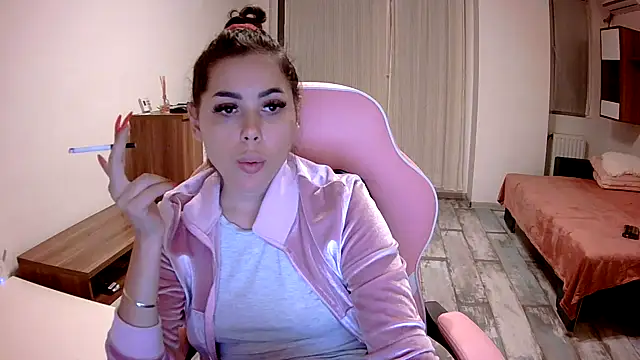 LovelyJulliette