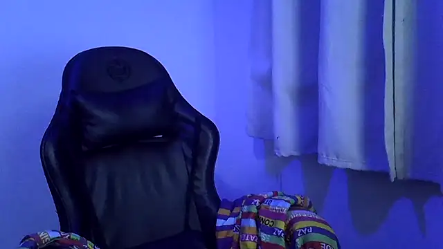 Blue_Liz