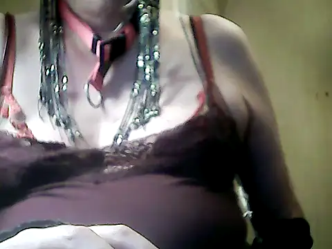 Модель: sissy_sarah69