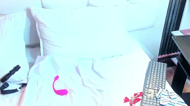 violet_sl4ve - Violet_sl4ve's free webcam