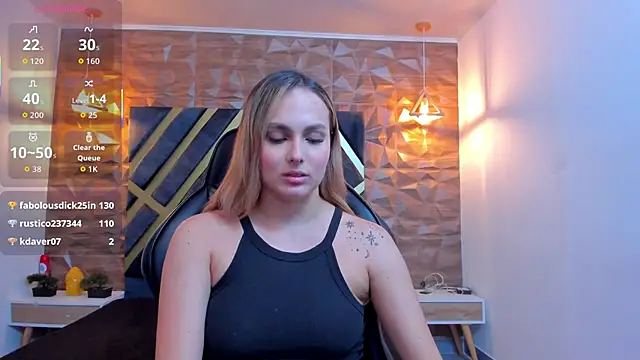 Emmaa_white_