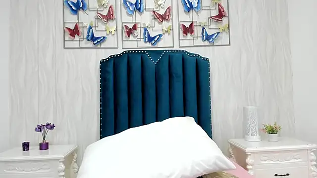 Alison_Carde05