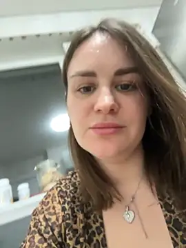 risky-flower - Risky-Flower's free webcam