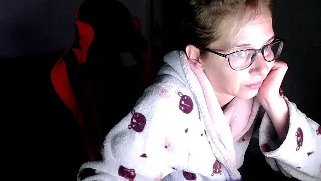 smokerlety - SmokerLety's free webcam - UK Sex Cams
