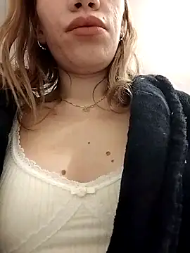 evylure - EvyLure's free webcam - UK Sex Cams