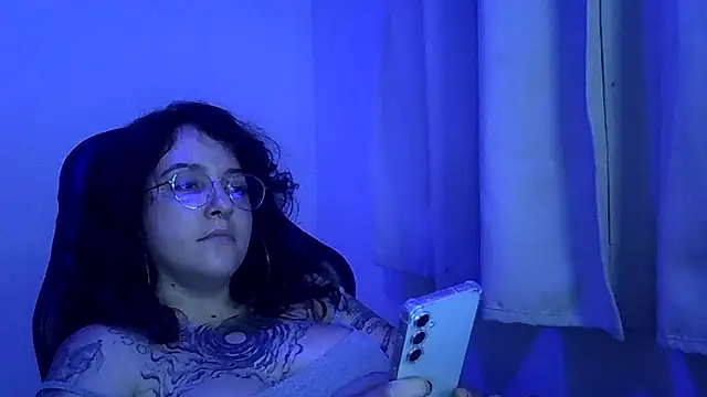 Blue_Liz