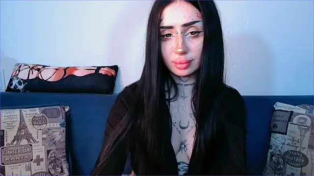 alisa_tattoogirl1