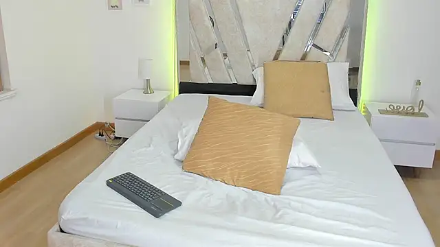 joshclarkth - Joshclarkth's free webcam