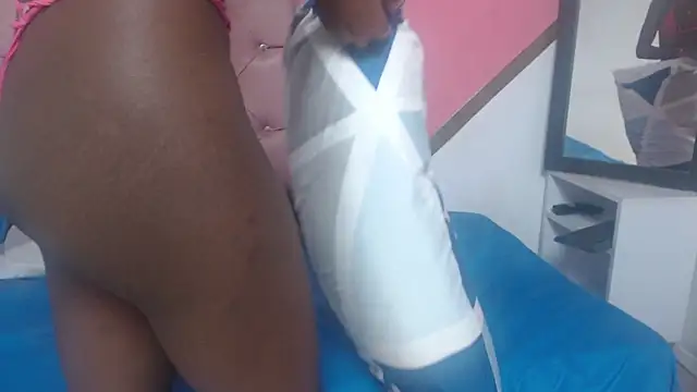Madeline_Woods