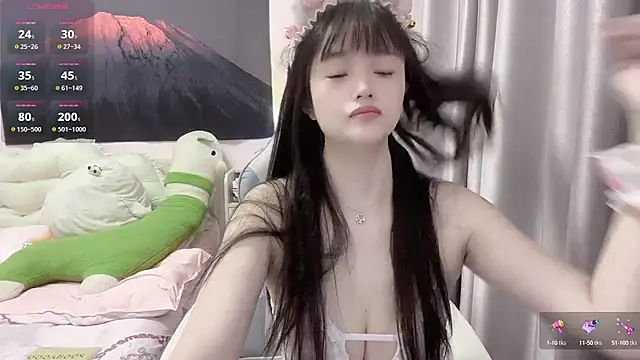 Mia-6688