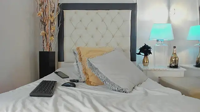 galehodge - GaleHodge's free webcam
