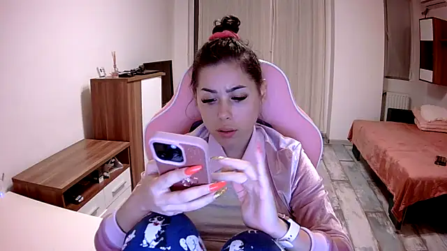 LovelyJulliette