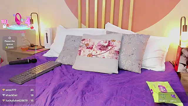 Nicole_Angels_
