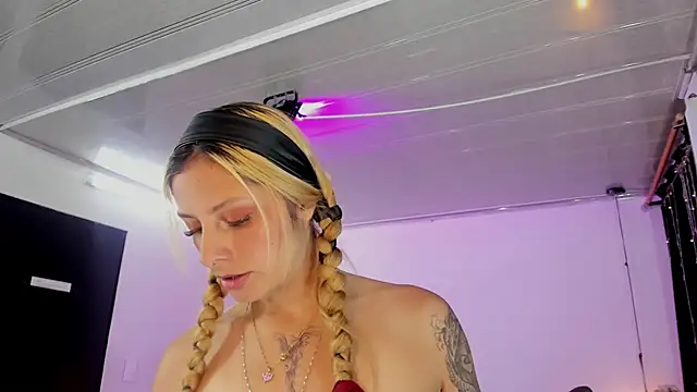 Jennaa_Cooper