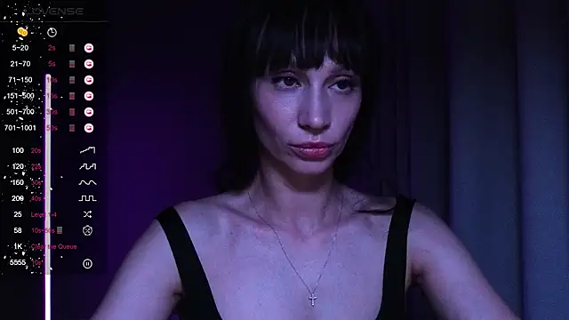 Alice_Wonders