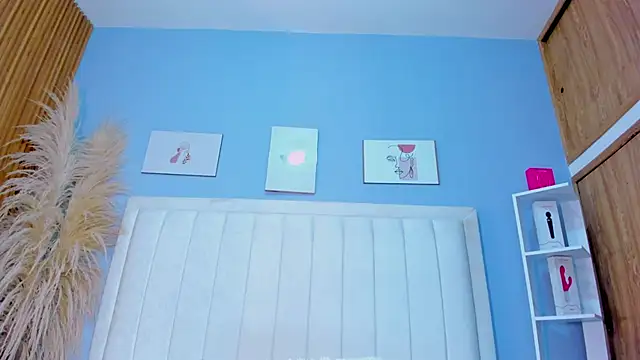 paula-brown1 - Paula-Brown1's free webcam - UK Sex Cams