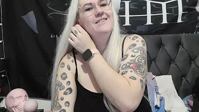 Sizzling_Indie36