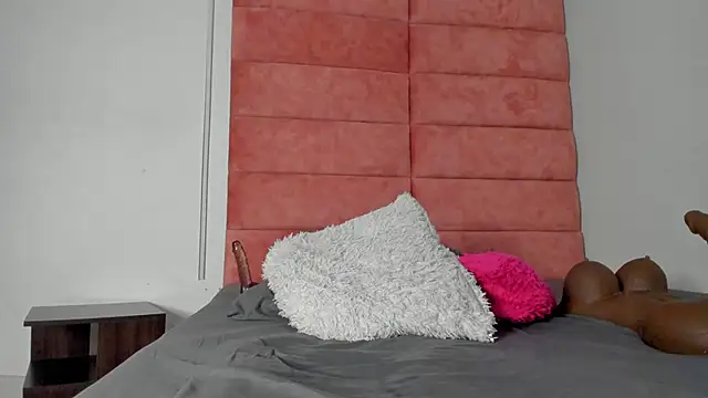 Hanna_lens