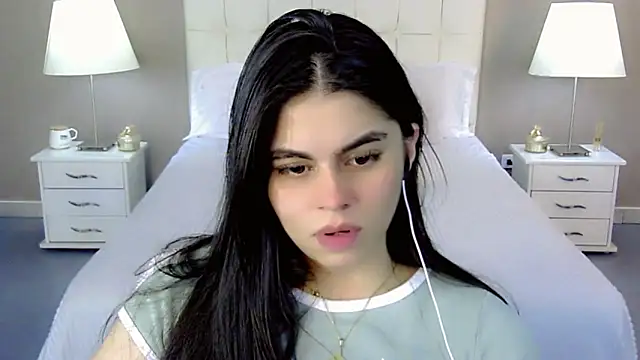 _Maddison_Ivanova_
