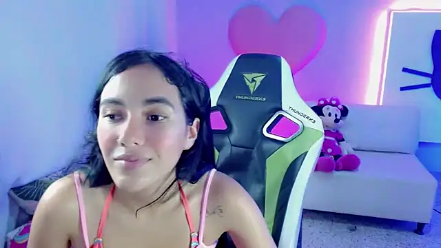 mishel_hott